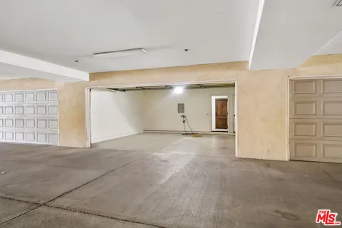 $799,950 | 15248 Clark Street, Unit 104, Sherman Oaks, CA 91411