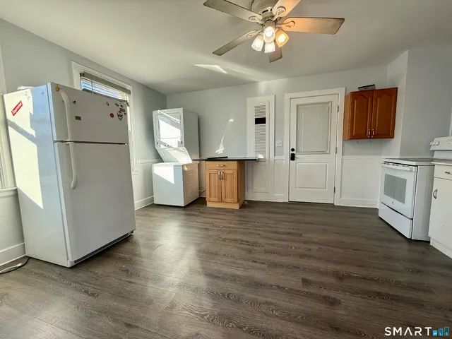 $1,400 | 30 Russell Street, Ansonia, CT 06401