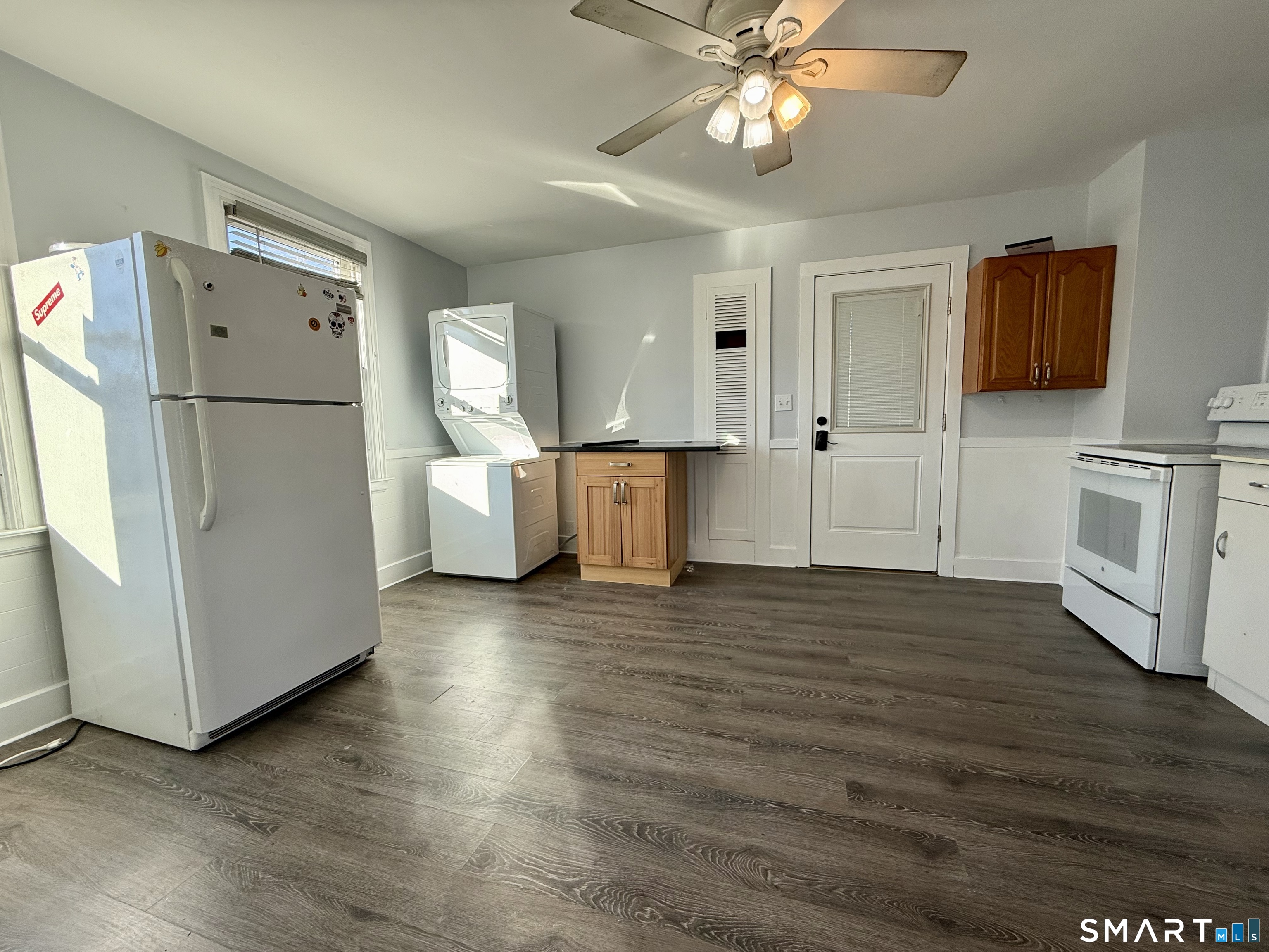 30 Russell Street Ansonia, CT 06401 - Photo 7 of 17