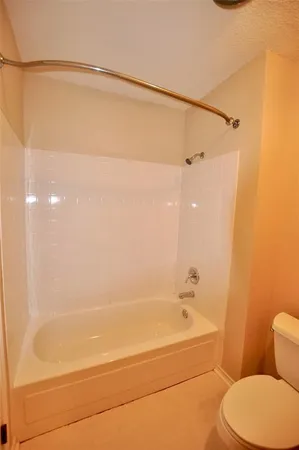 $1,595 | 303 East 2nd Street, Weatherford, TX 76086
