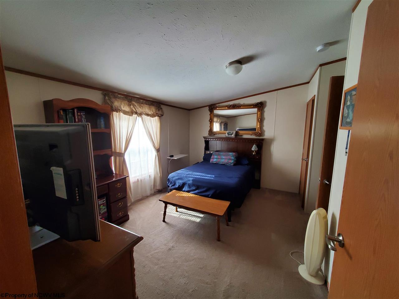 226 Long Run Road Fairmont, WV 26554 - Photo 8 of 14 Gallery Image 8