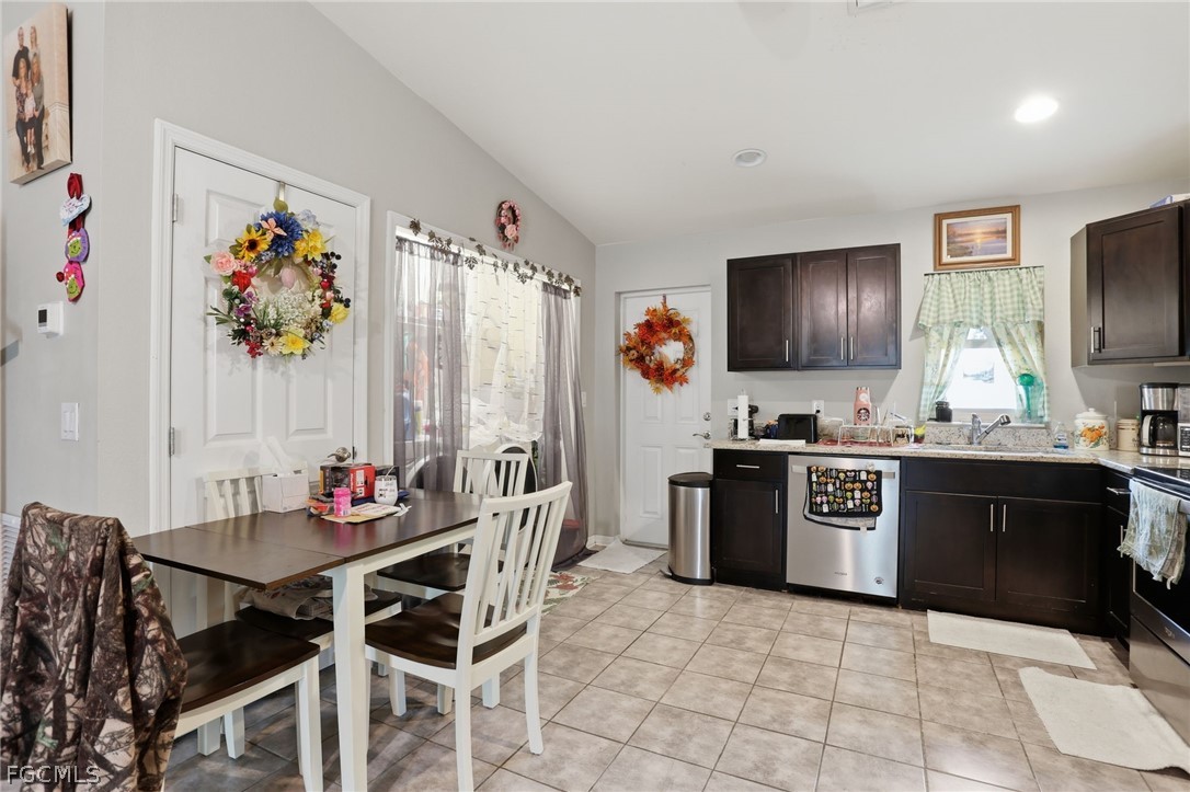 6031 North Moss Road LaBelle, FL 33935 - Photo 15 of 25