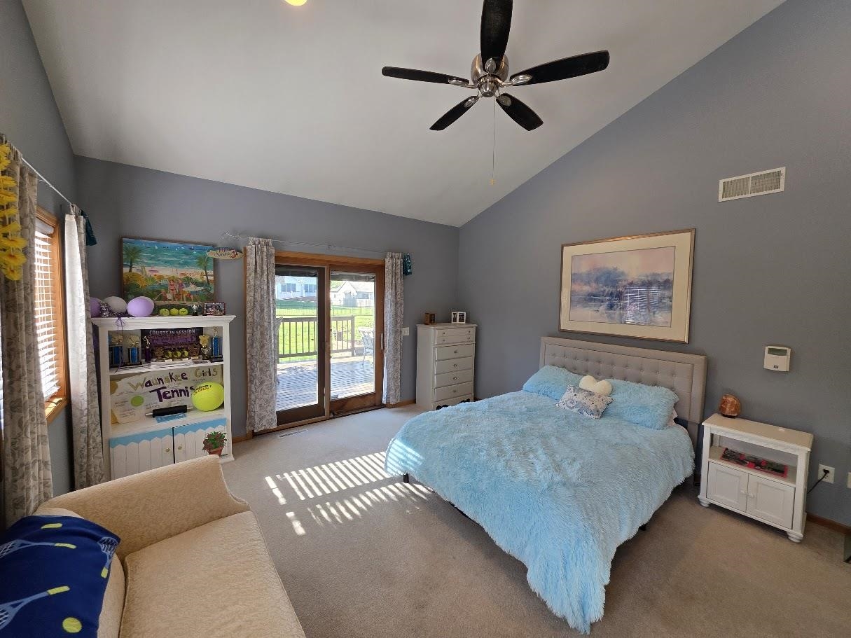 125 Meadow Ridge Lane Madison, WI 53704 - Photo 10 of 47