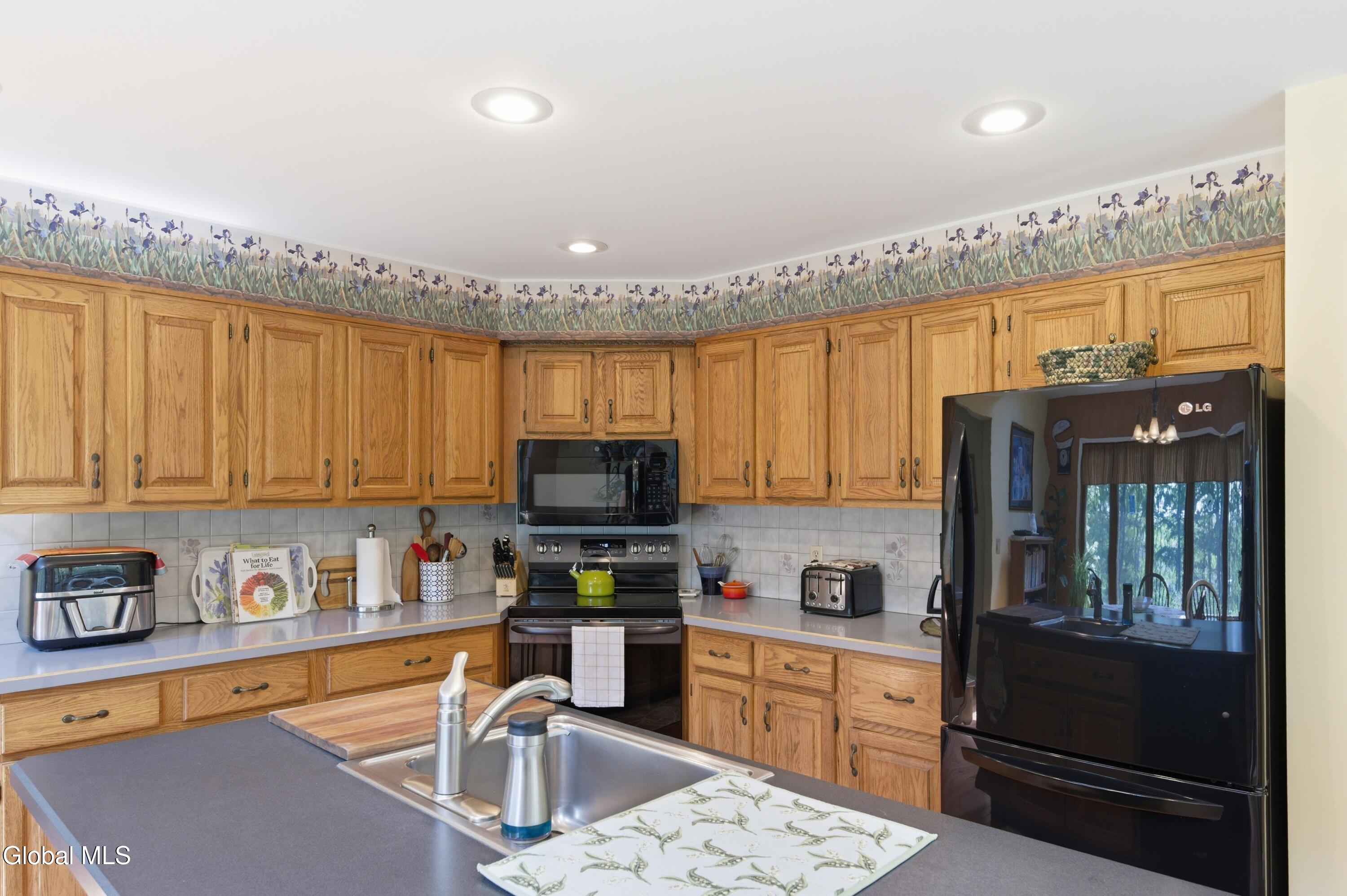 73 Silver Bridge Road Schodack, NY 12123 - Photo 20 of 43 21-014_JKT_0062