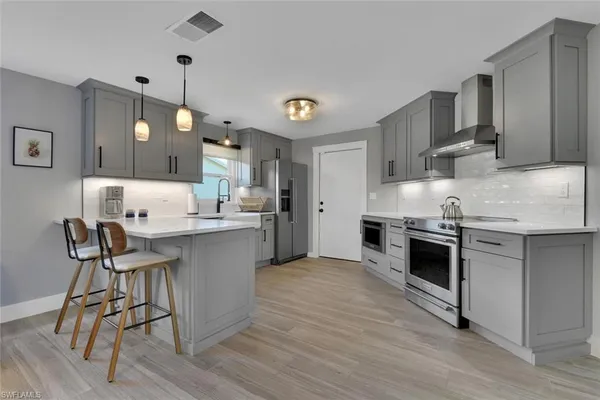 $10,000 | 2328 Clipper Way, Naples, FL 34104