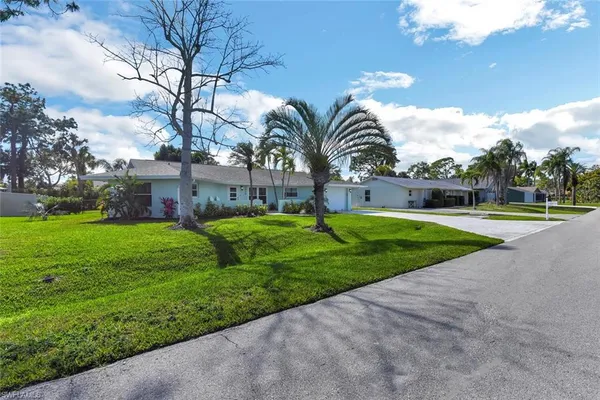 $10,000 | 2328 Clipper Way, Naples, FL 34104