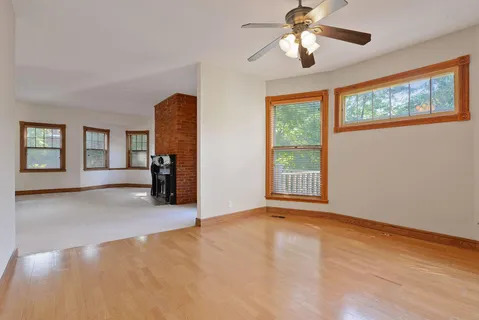$995,000 | 197 North Kent Street, St. Paul, MN 55102