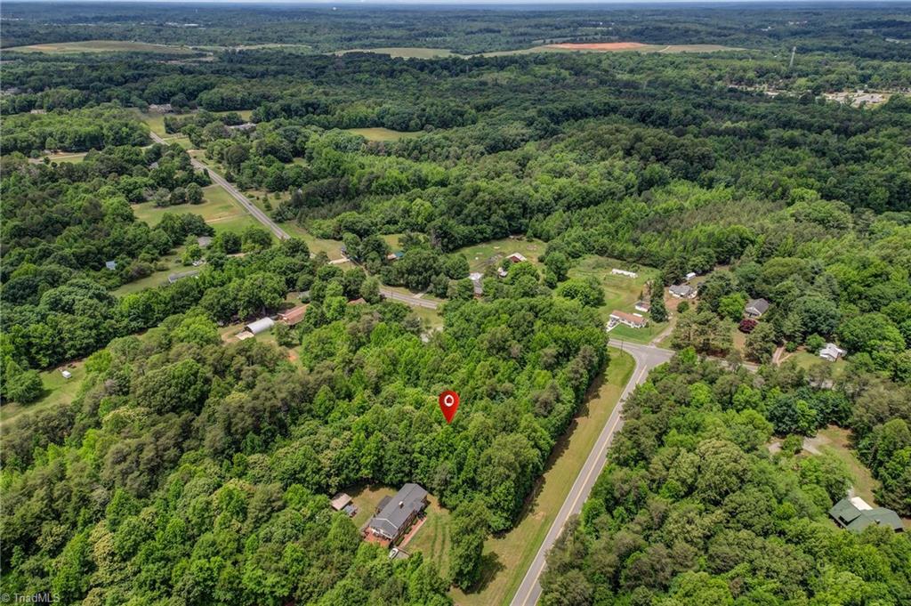 277 Willowlake Road McLeansville, NC 27301 - Photo 8 of 11