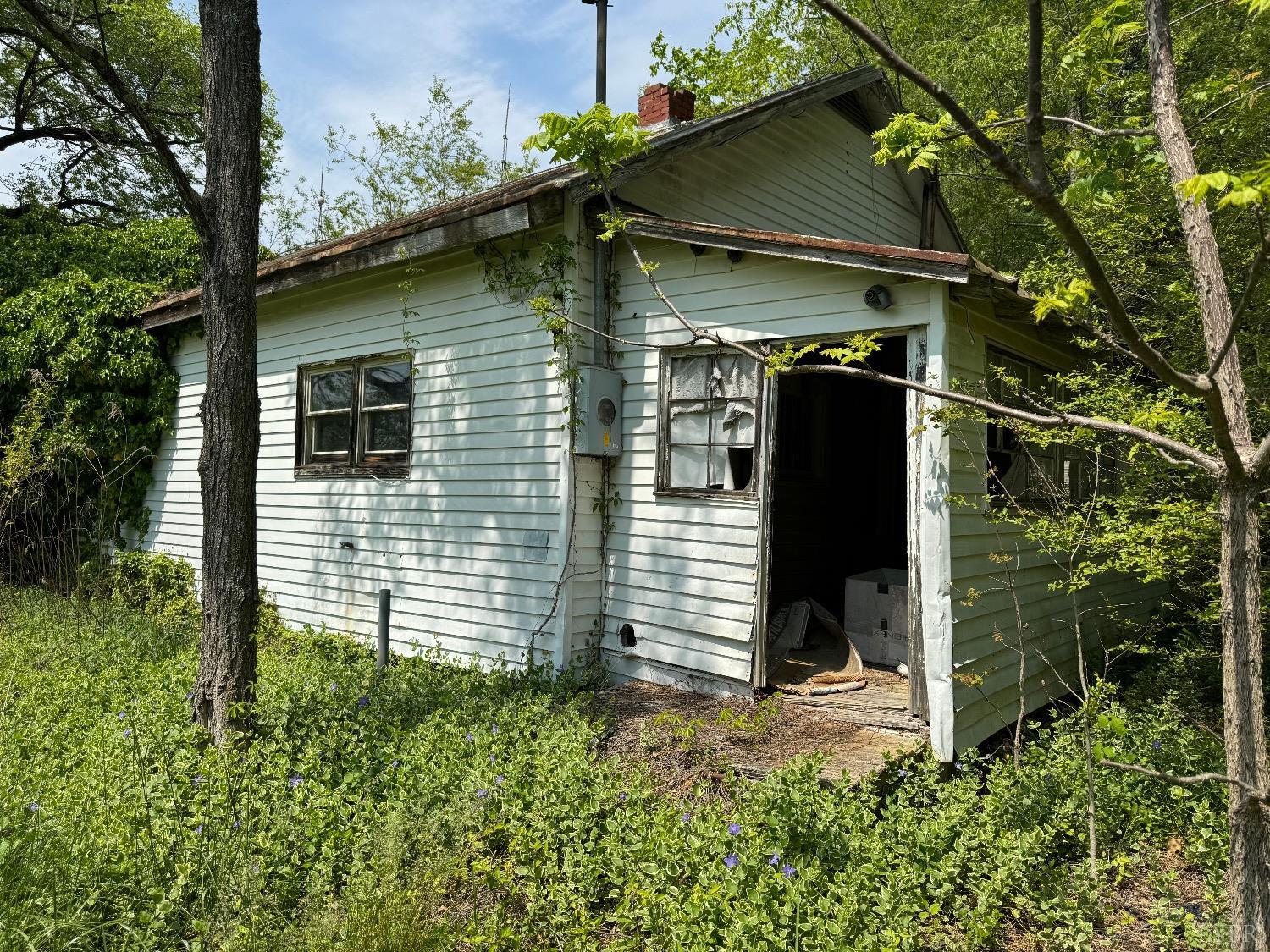 8880 Dickerson Mill Road Moneta, VA 24121 - Photo 4 of 6 Gallery Image 4