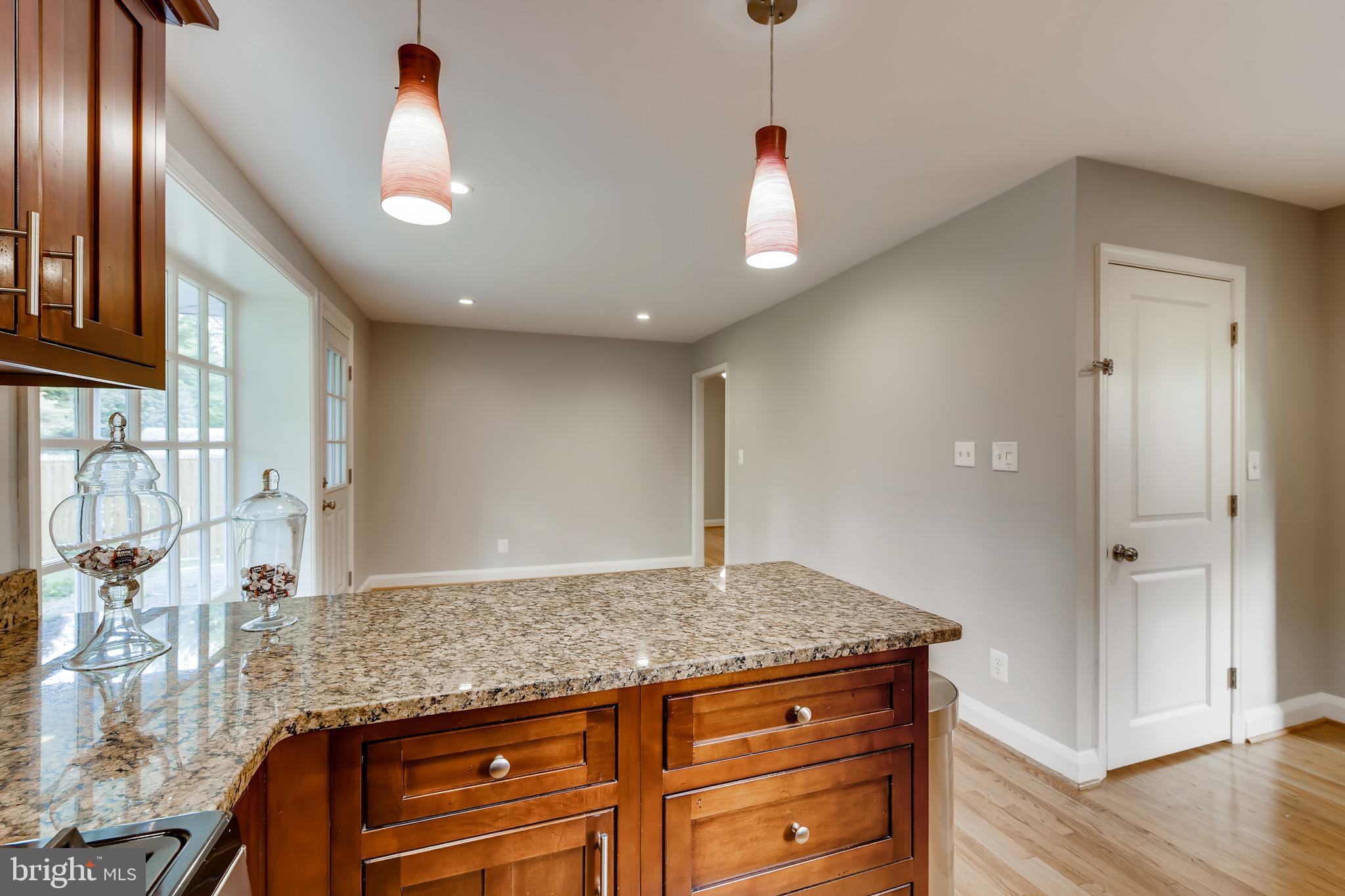 508 Piccadilly Road Towson, MD 21204 - Photo 14 of 30 Gallery Image 14
