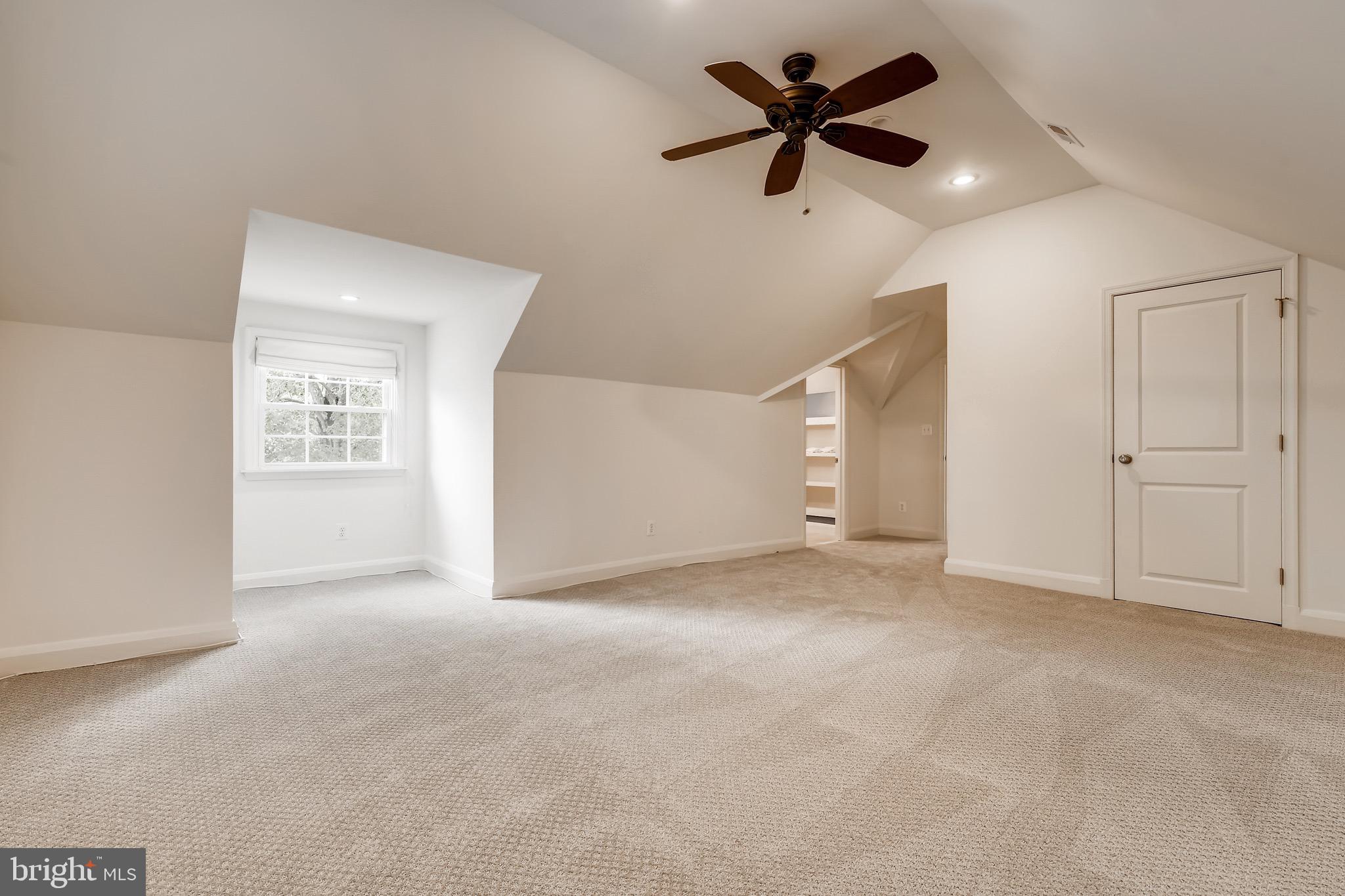 508 Piccadilly Road Towson, MD 21204 - Photo 22 of 30 Upstairs Master with Zoned HVAC