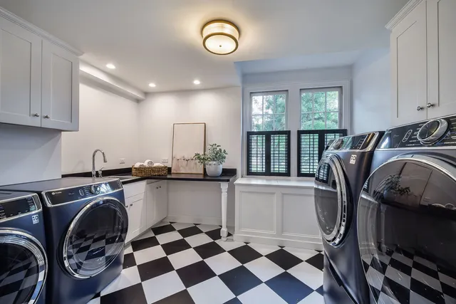 $2,795,000 | 615 Easton Avenue, Geneva, IL 60134