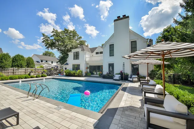 $2,795,000 | 615 Easton Avenue, Geneva, IL 60134