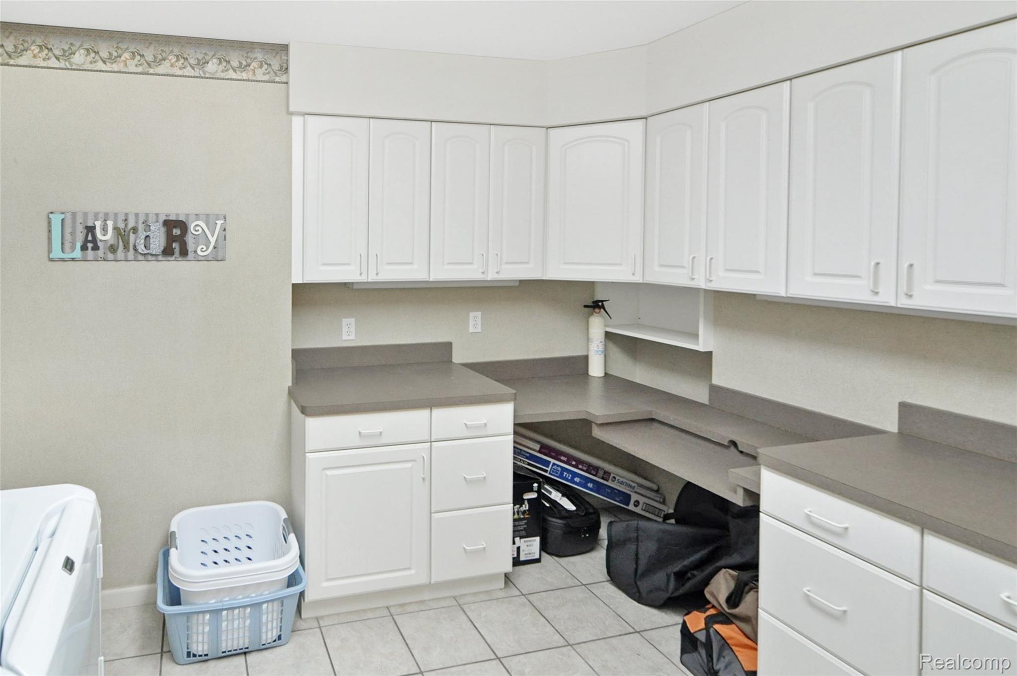 48720 Romeo Plank Road Macomb, MI 48044 - Photo 27 of 67 DSC_0720.jpg