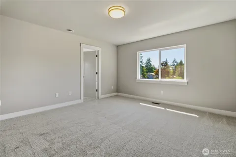 $629,000 | 12902 South Yakima Avenue, Tacoma, WA 98444