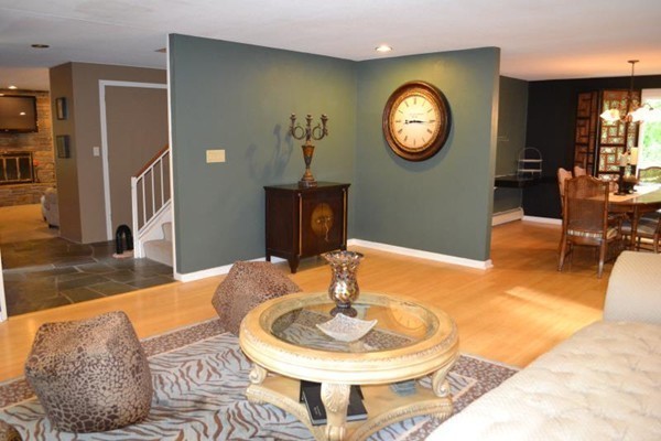 9 Leyton Road Worcester, MA 01609 - Photo 3 of 30 Gallery Image 3