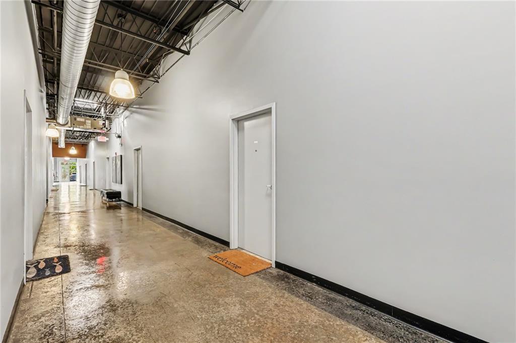 5200 Peachtree Road, Unit 2114 Atlanta, GA 30341 - Photo 19 of 37 Gallery Image 19