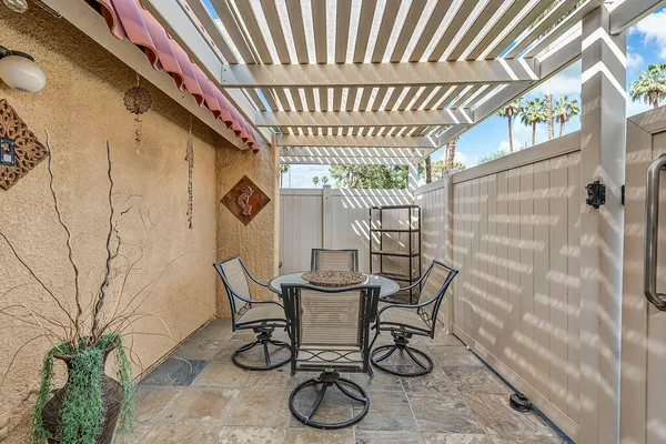 $350,000 | 35981 Novio Court, Rancho Mirage, CA 92270