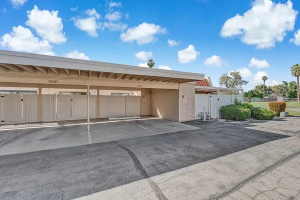 $350,000 | 35981 Novio Court, Rancho Mirage, CA 92270