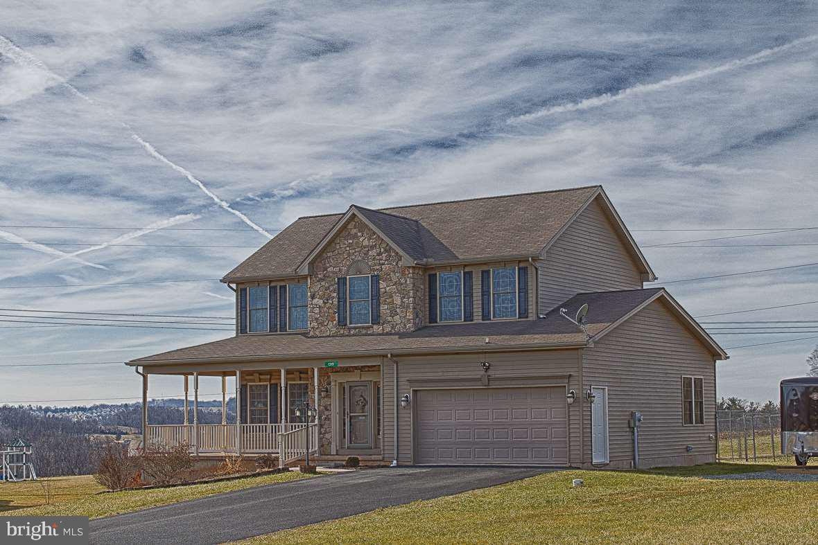 1319 Manor Road Windsor, PA 17366 - Photo 2 of 30