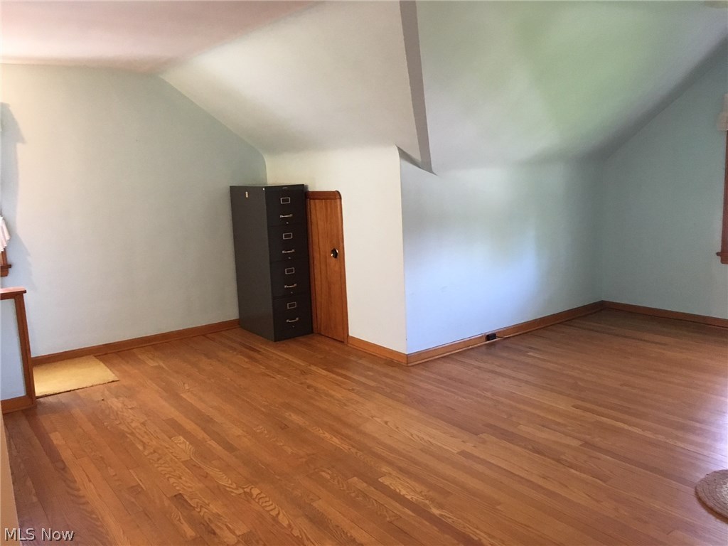 6409 Manchester Road Parma, OH 44129 - Photo 11 of 24