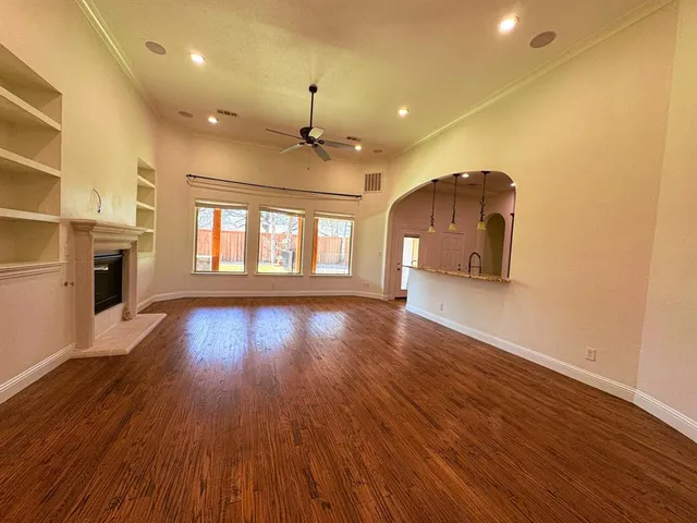 $585,000 | 1302 Woodridge Circle, Euless, TX 76040