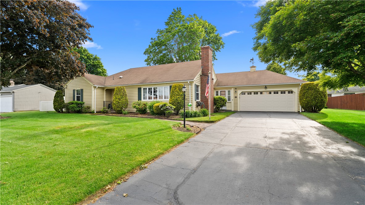 14 Barnes Street Smithfield, RI 02828 - Photo 1 of 44