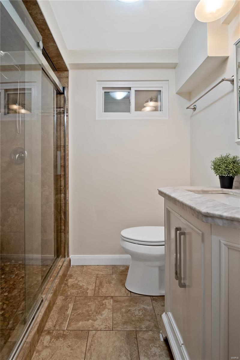 40 James Court Ballwin, MO 63021 - Photo 25 of 36 Gallery Image 25