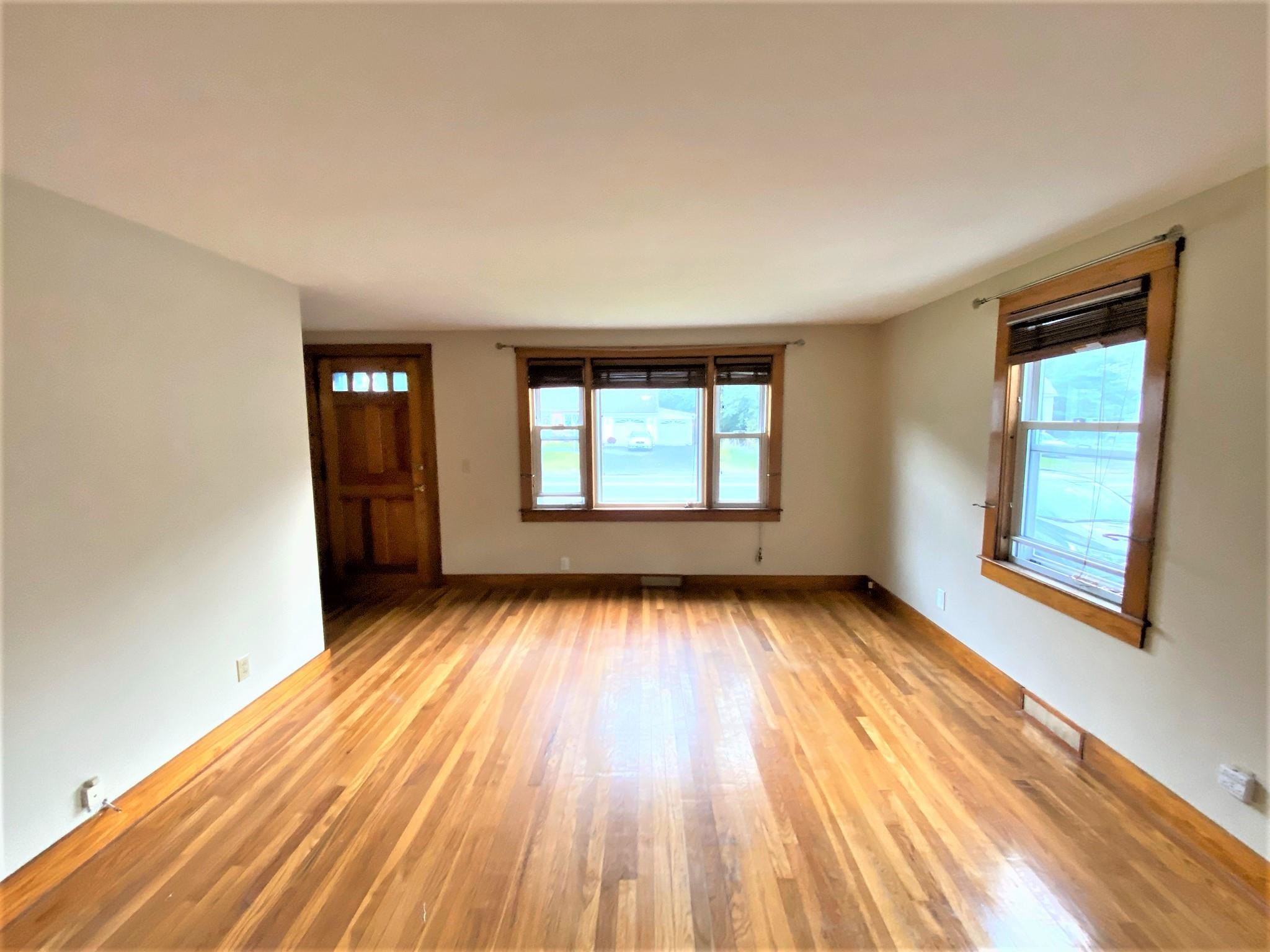 35 East Dunstable Road Nashua, NH 03060 - Photo 14 of 38