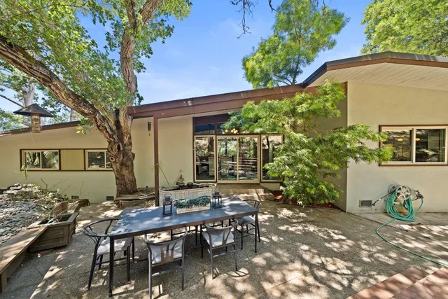 $2,448,000 | 1220 Chula Vista Drive, Belmont, CA 94002