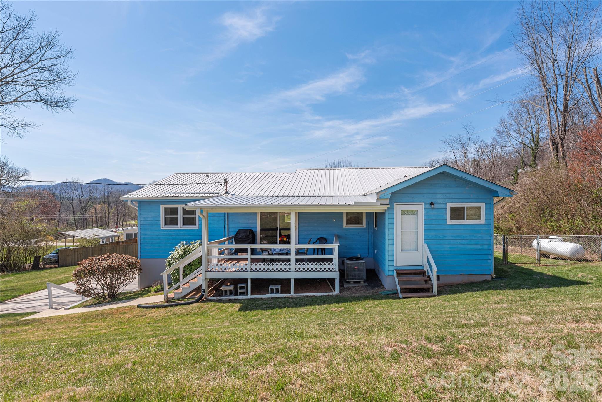 40 Warner Road Canton, NC 28716 - Photo 22 of 26