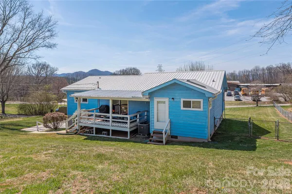 $399,500 | 40 Warner Road, Canton, NC 28716