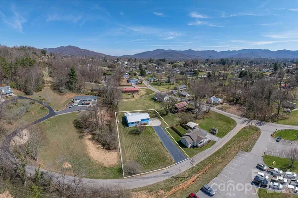 $399,500 | 40 Warner Road, Canton, NC 28716