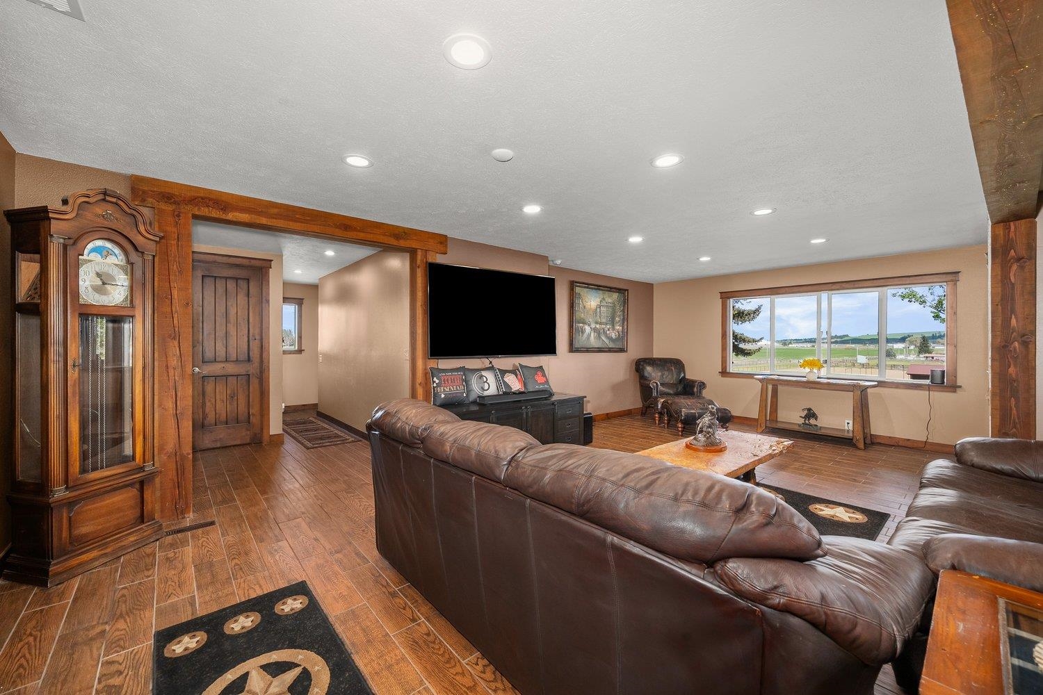 14809 West Taylor Road Cheney, WA 99004 - Photo 9 of 48