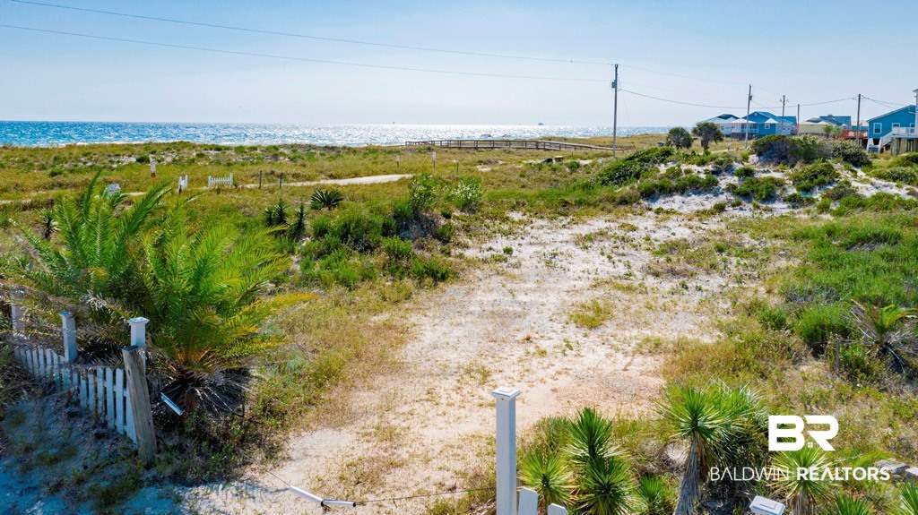 393 Veterans Road Gulf Shores, AL 36542 - Photo 2 of 18