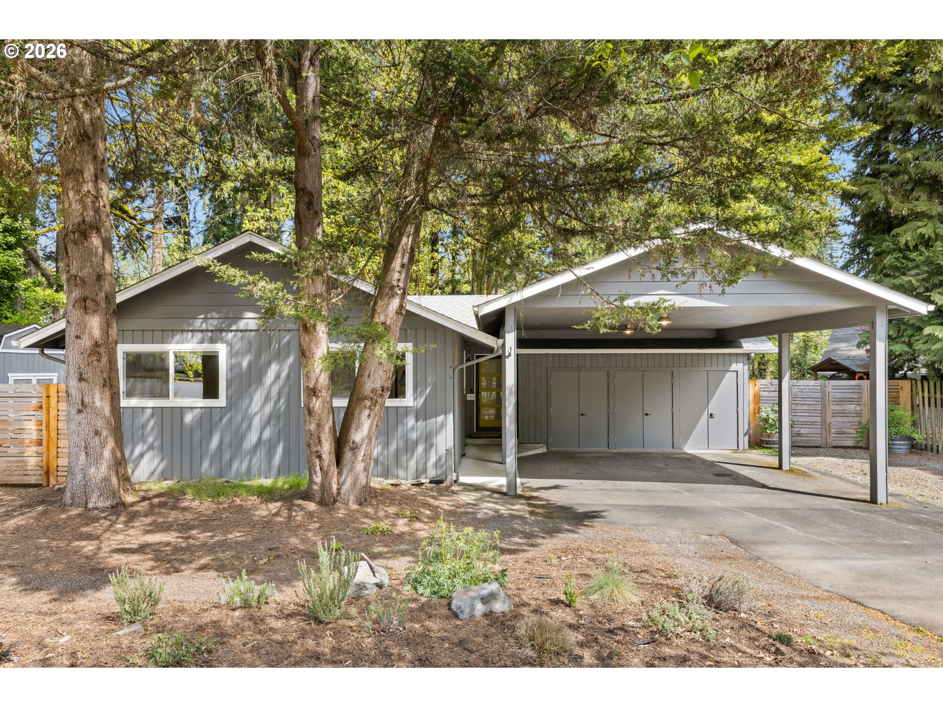 1899 Country Club Road Lake Oswego, OR 97034 - Photo 2 of 43 Gallery Image 2