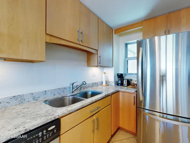 $3,000 | 1133 Ocean Shore Boulevard, Unit 504, Ormond Beach, FL 32176