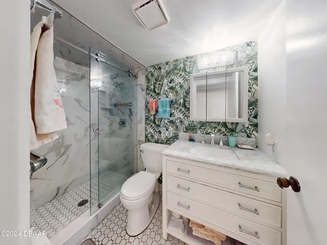 $3,000 | 1133 Ocean Shore Boulevard, Unit 504, Ormond Beach, FL 32176