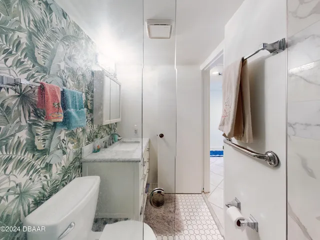 $3,000 | 1133 Ocean Shore Boulevard, Unit 504, Ormond Beach, FL 32176