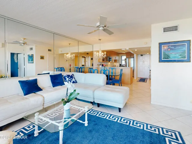 $3,000 | 1133 Ocean Shore Boulevard, Unit 504, Ormond Beach, FL 32176