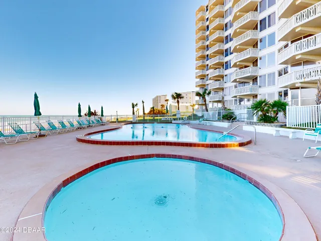 $3,000 | 1133 Ocean Shore Boulevard, Unit 504, Ormond Beach, FL 32176