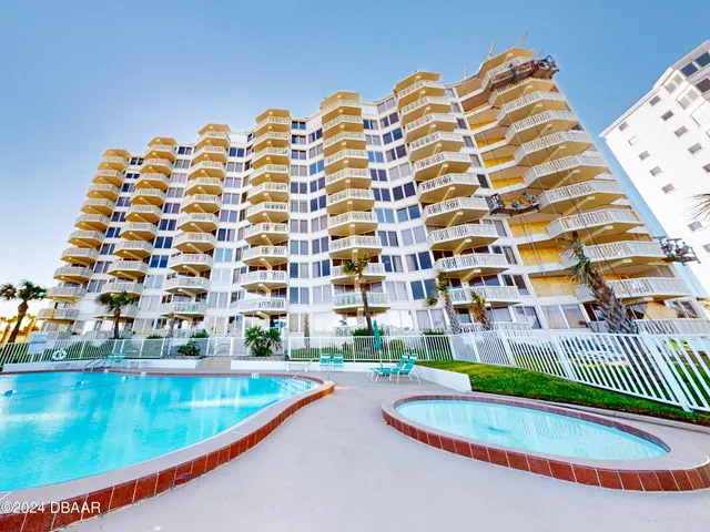 $3,000 | 1133 Ocean Shore Boulevard, Unit 504, Ormond Beach, FL 32176