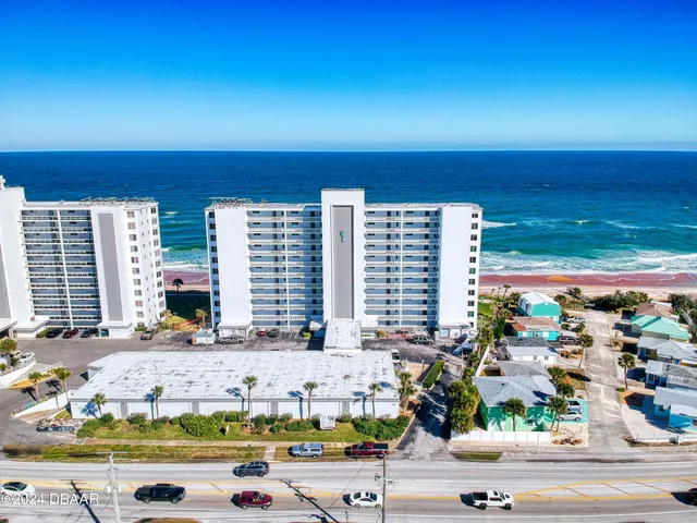 $3,000 | 1133 Ocean Shore Boulevard, Unit 504, Ormond Beach, FL 32176