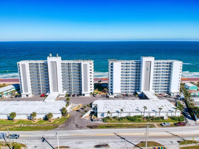 $3,000 | 1133 Ocean Shore Boulevard, Unit 504, Ormond Beach, FL 32176