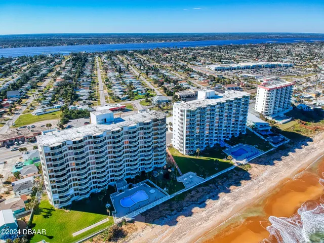 $3,000 | 1133 Ocean Shore Boulevard, Unit 504, Ormond Beach, FL 32176