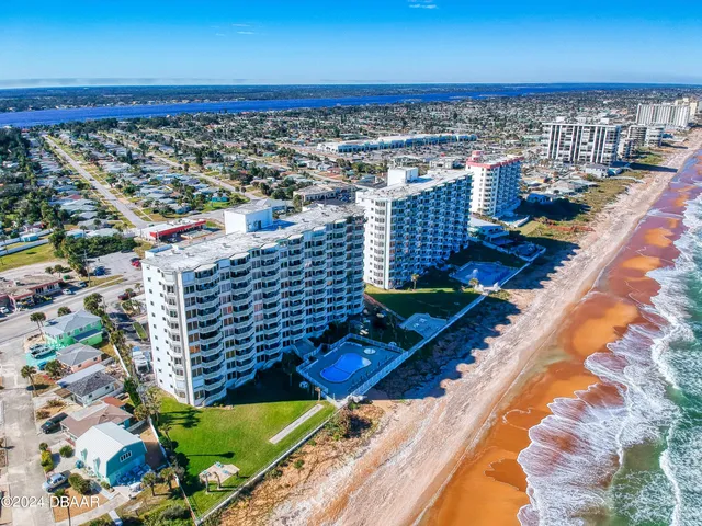 $3,000 | 1133 Ocean Shore Boulevard, Unit 504, Ormond Beach, FL 32176