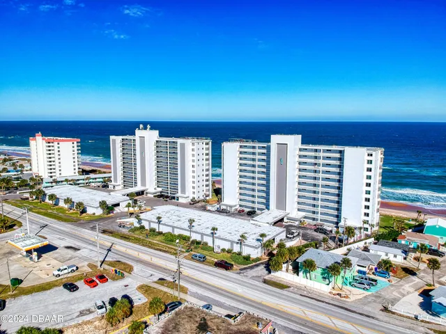 $3,000 | 1133 Ocean Shore Boulevard, Unit 504, Ormond Beach, FL 32176