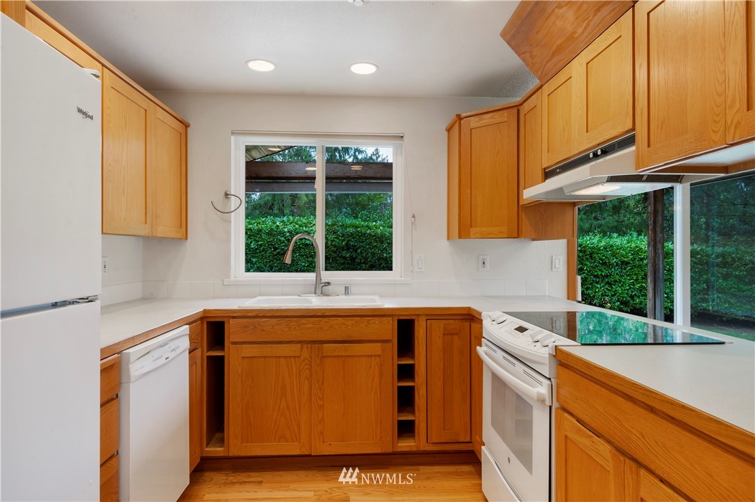 1900 Higgins Road Southeast Port Orchard, WA 98366 - Photo 7 of 26