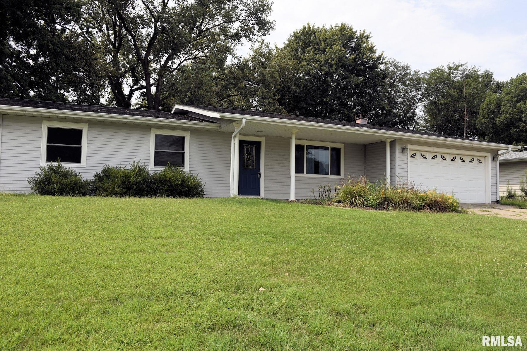 26 Woods Mill Road Sherman, IL 62684 - Photo 1 of 15 Gallery Image 1