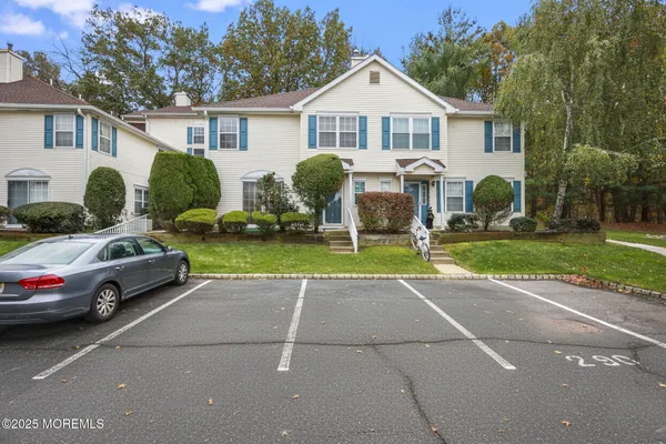 $3,700 | 1115 Roseberry Court, Morganville, NJ 07751